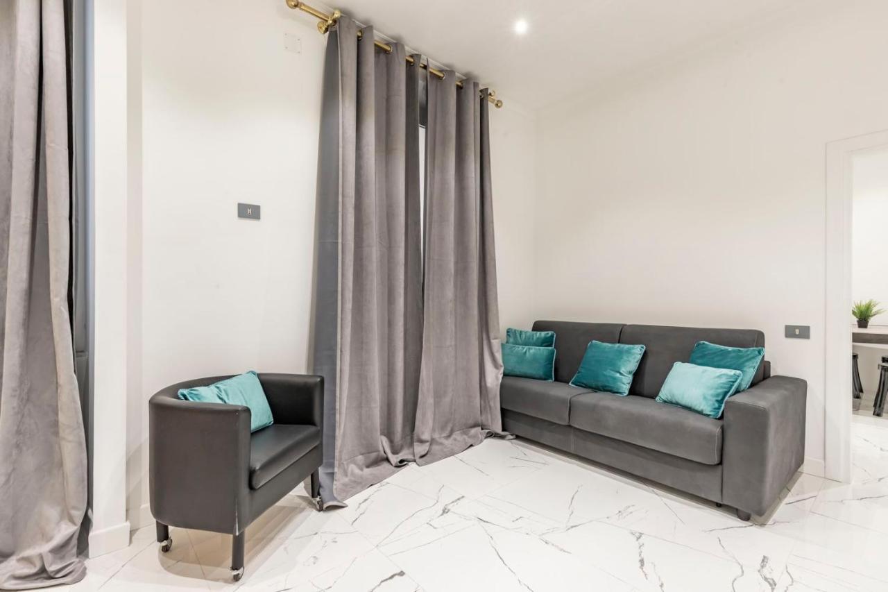 Trevi Luxury Apartment Jacuzzi Rzym Zewnętrze zdjęcie